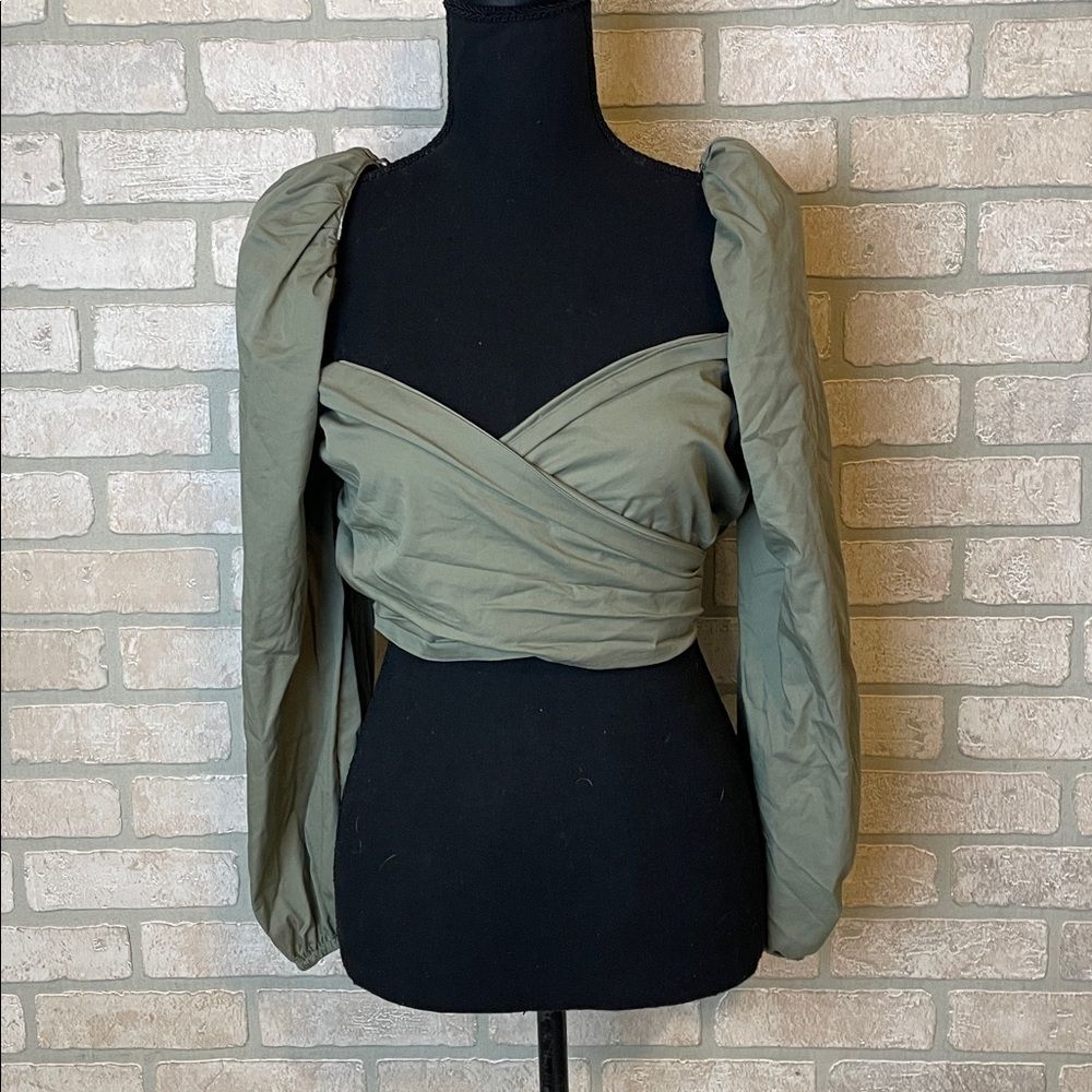 Mable olive green puff long sleeve crop top back smocking boho festival small